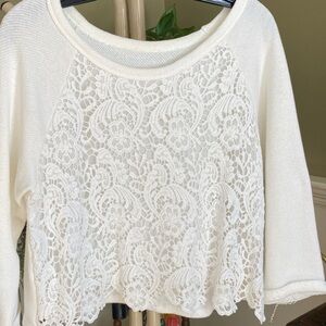 NWOT creamy white knit top